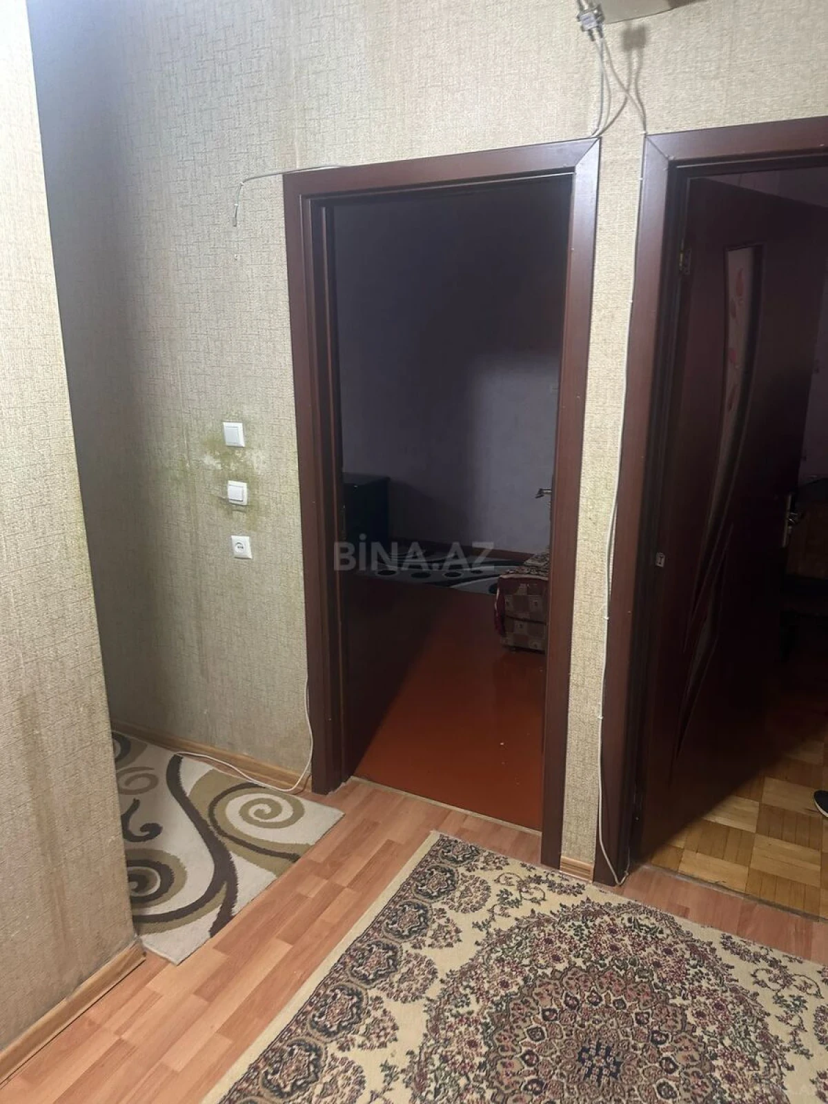 Satılır 4 otaqlı mənzil 110 m²
