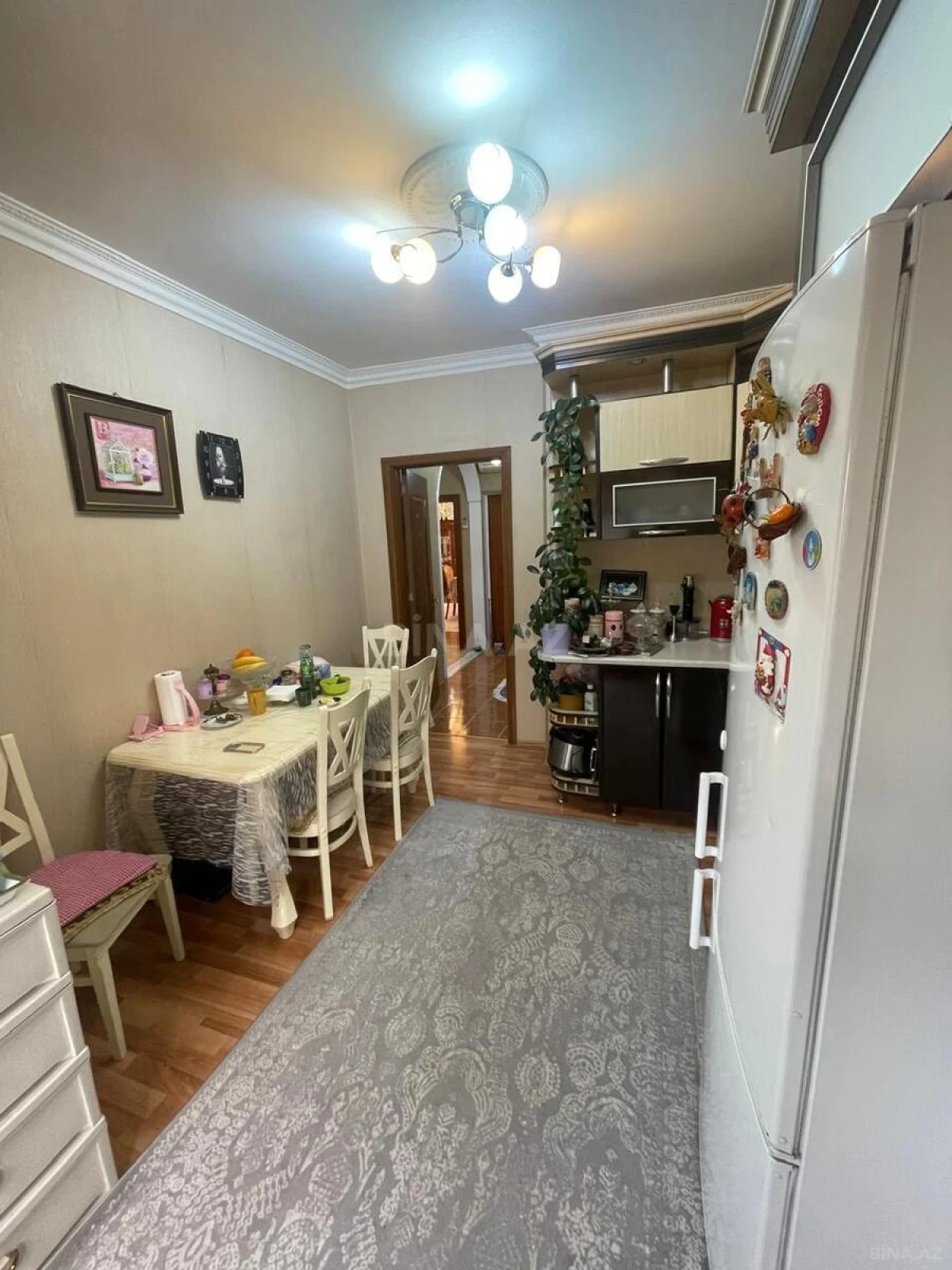 Kirayə verilir 2 otaqlı mənzil 55 m²