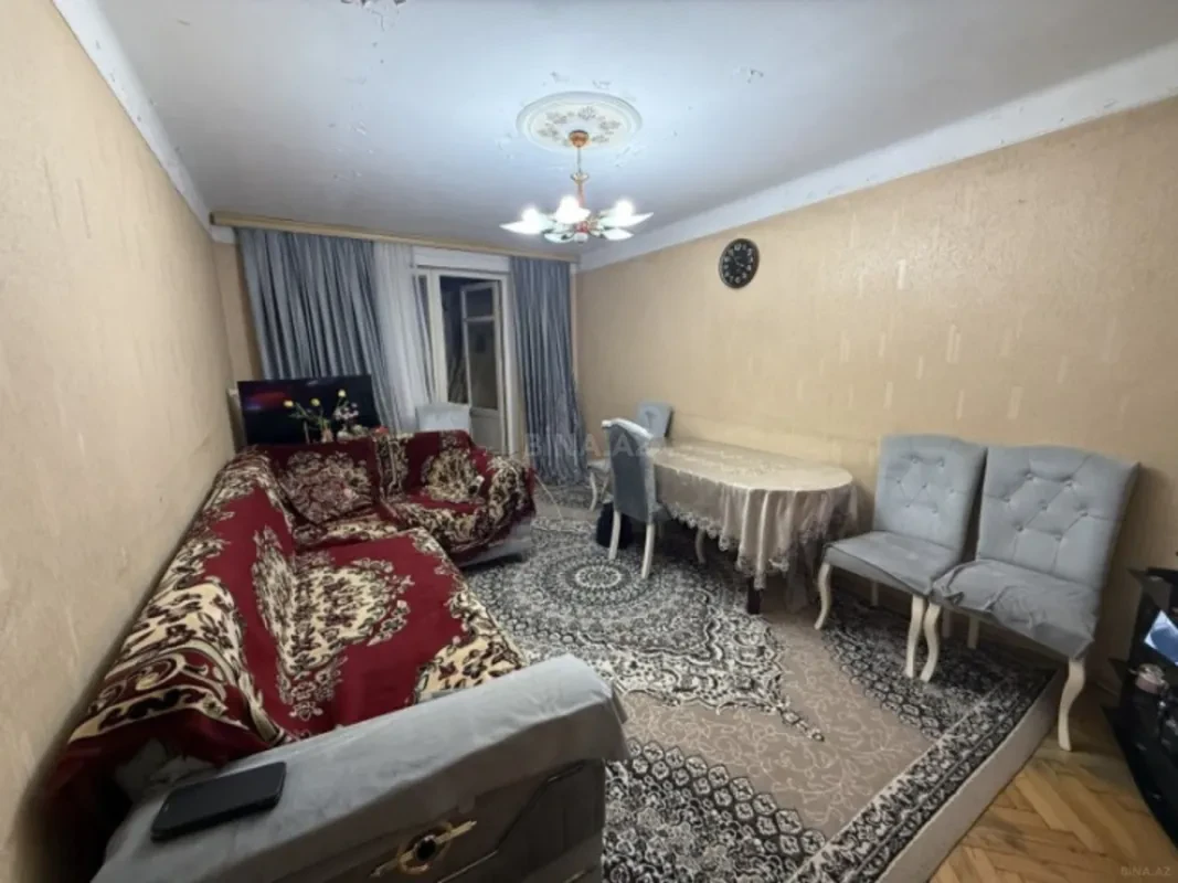 Satılır 2 otaqlı mənzil 55 m²