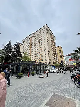 Satılır 2 otaqlı mənzil 70 m² — Bakı, Həzi Aslanov qəs. 2 otaq 70.00 m²