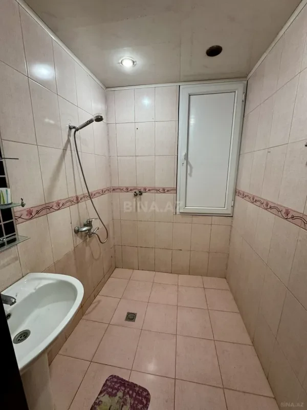 Satılır 2 otaqlı mənzil 70 m²