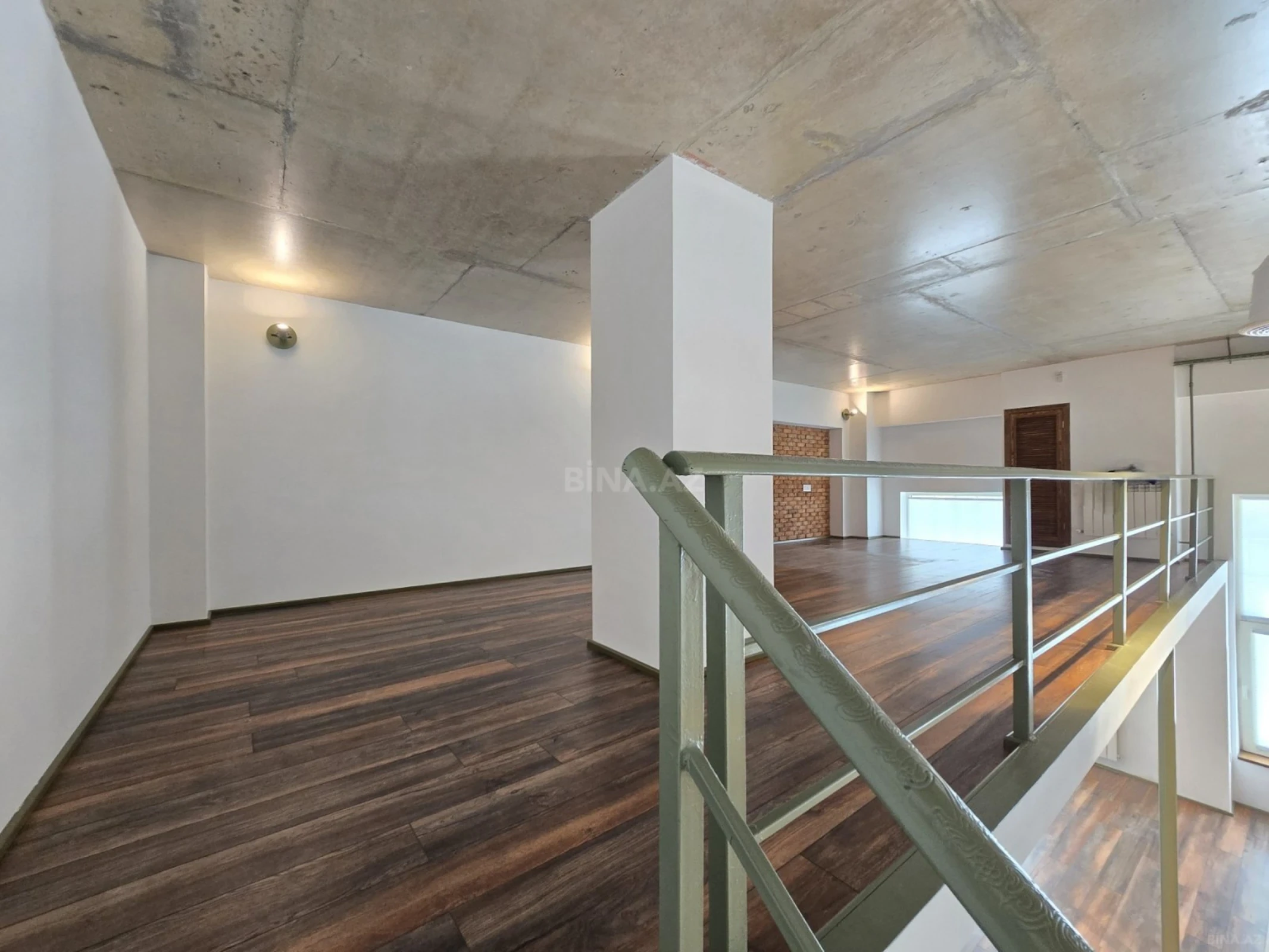 Kirayə verilir 3 otaqlı ofis 106 m²