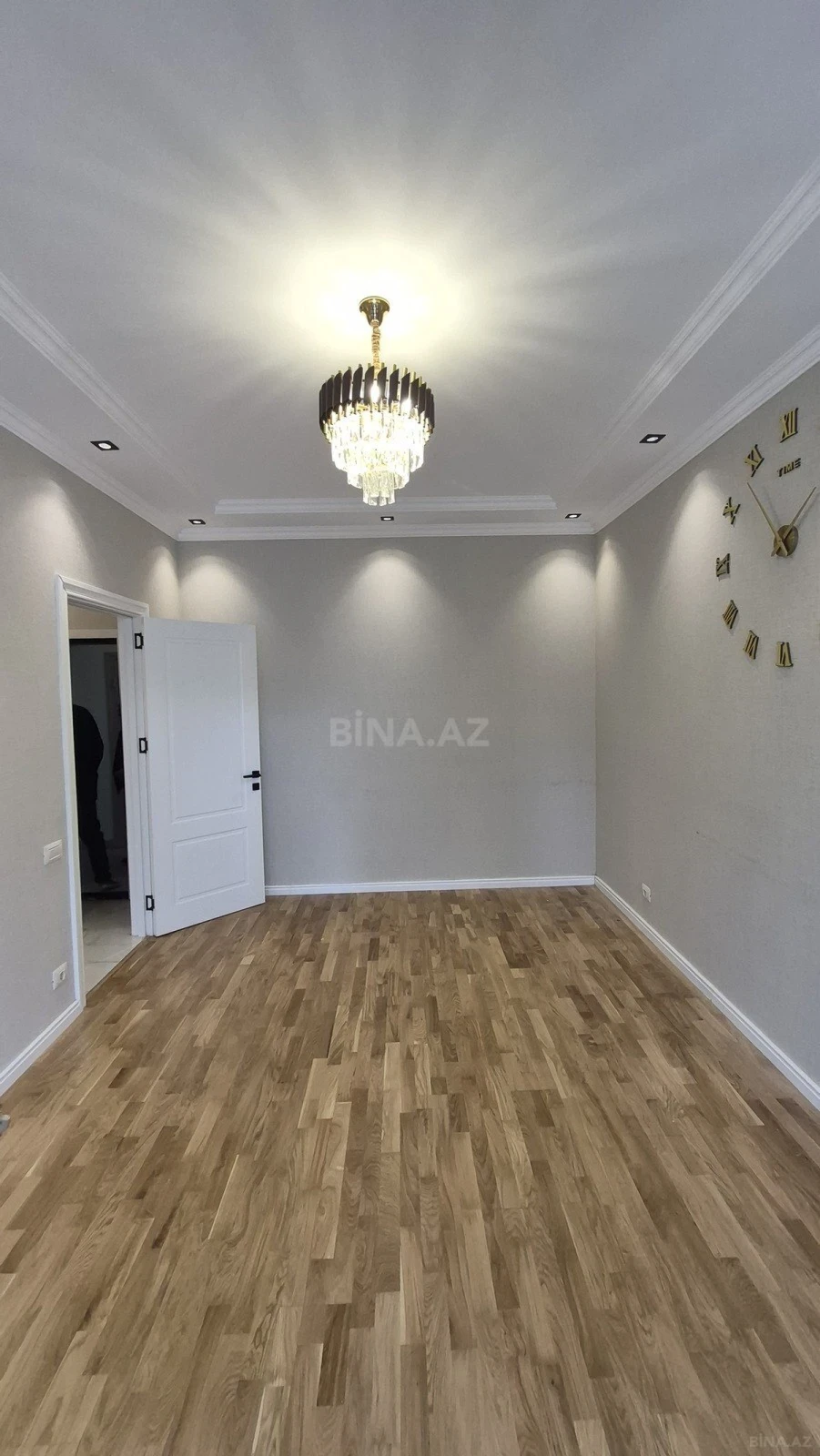Satılır 2 otaqlı mənzil 66 m²