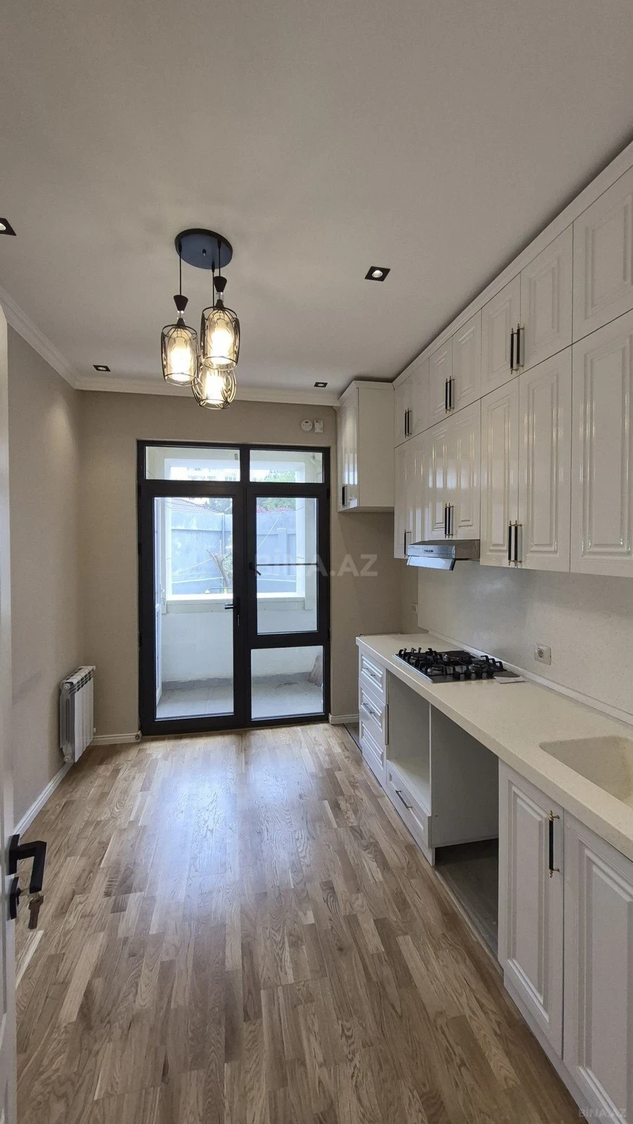 Satılır 2 otaqlı mənzil 66 m²