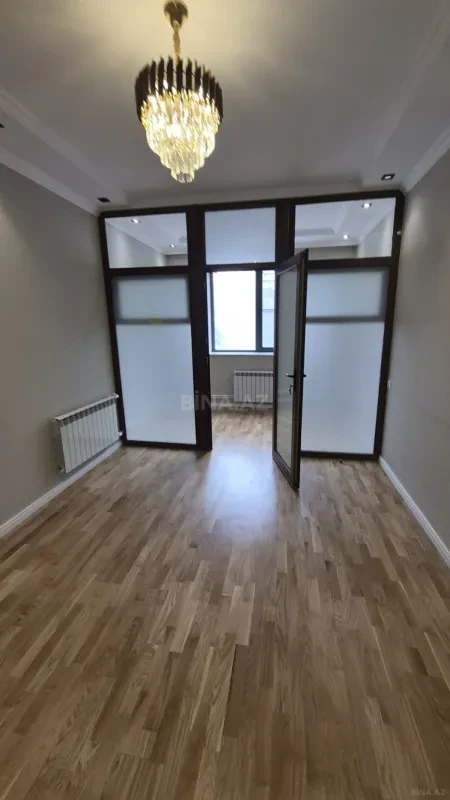 Satılır 2 otaqlı mənzil 66 m²