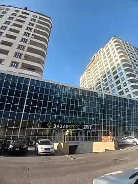 Satılır 3 otaqlı mənzil 130 m² — Bakı, Həzi Aslanov qəs. 3 otaq 130.00 m²