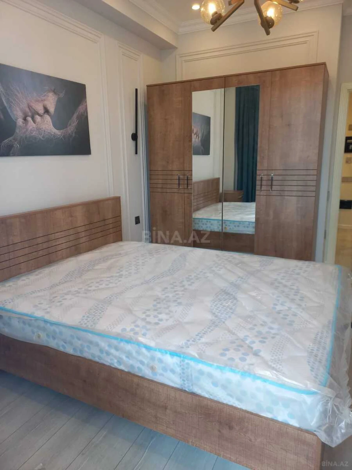 Kirayə verilir 2 otaqlı mənzil 60 m²
