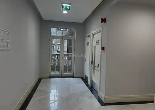 Satılır 3 otaqlı mənzil 144 m²