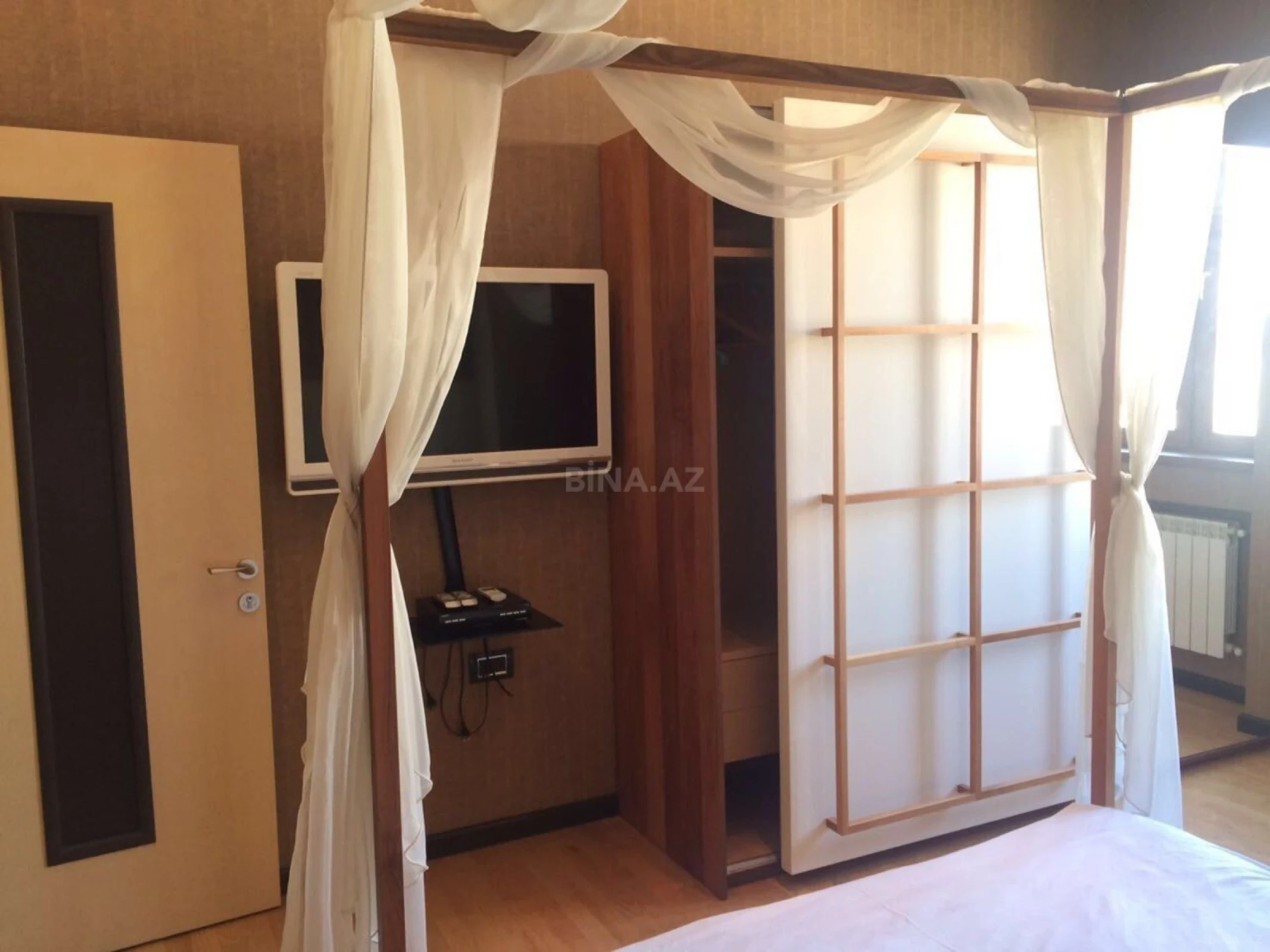 Kirayə verilir 3 otaqlı mənzil 100 m²