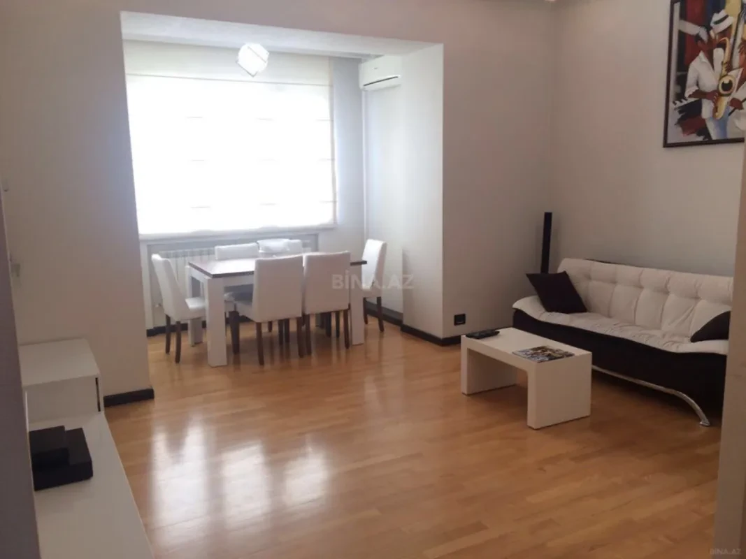 Kirayə verilir 3 otaqlı mənzil 100 m²