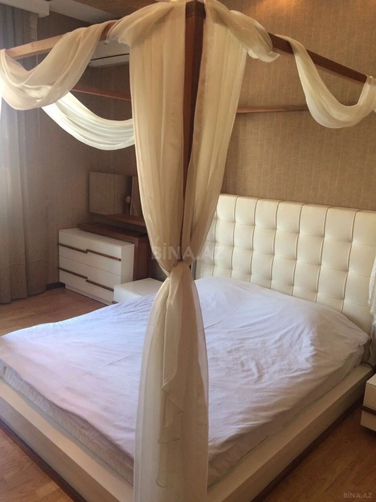 Kirayə verilir 3 otaqlı mənzil 100 m²