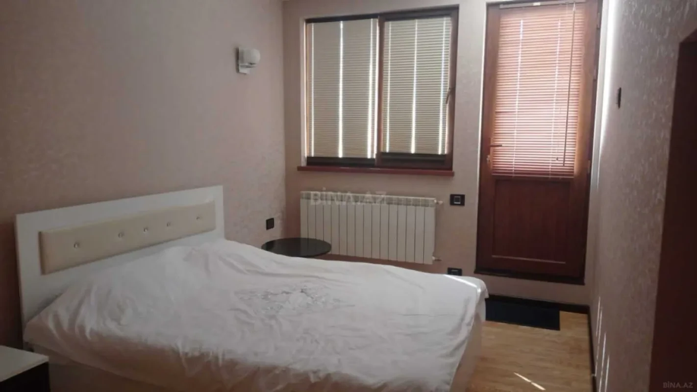 Kirayə verilir 3 otaqlı mənzil 100 m²