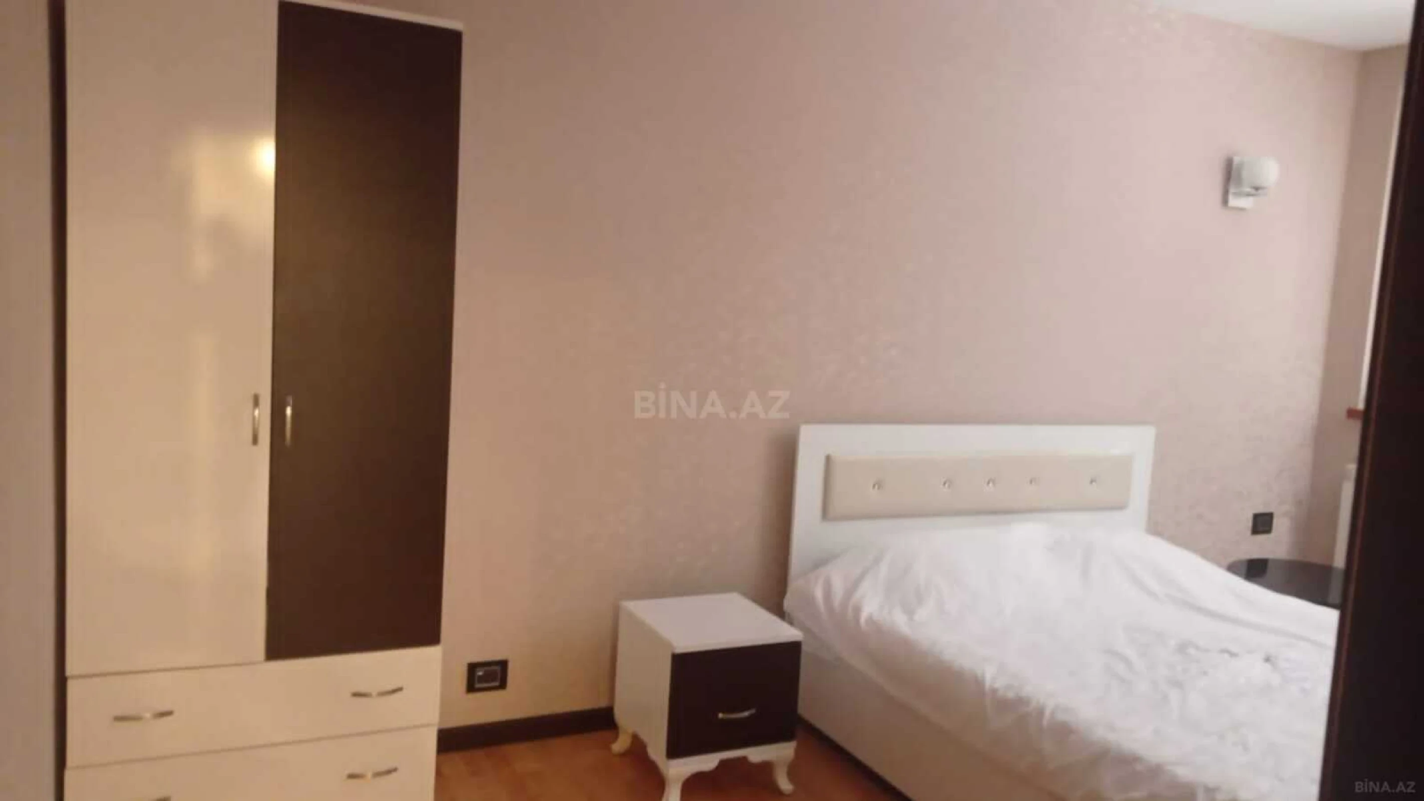 Kirayə verilir 3 otaqlı mənzil 100 m²