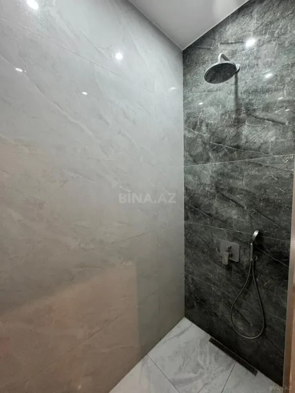 Kirayə verilir 2 otaqlı mənzil 75 m²