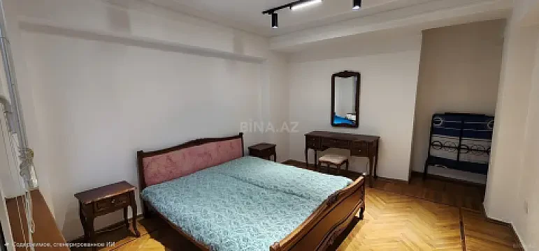 Kirayə verilir 2 otaqlı mənzil 80 m²