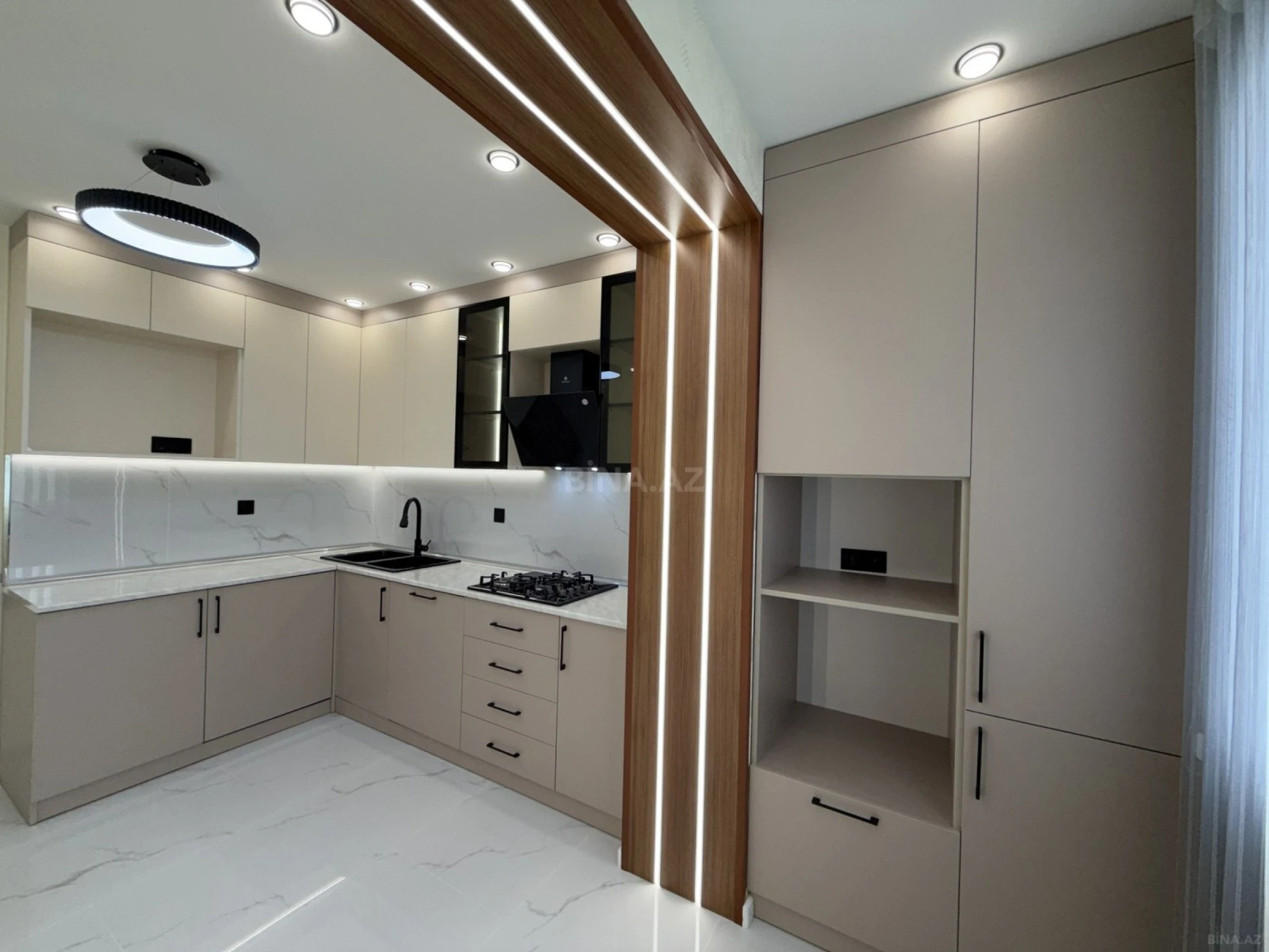 Satılır 3 otaqlı mənzil 74 m²