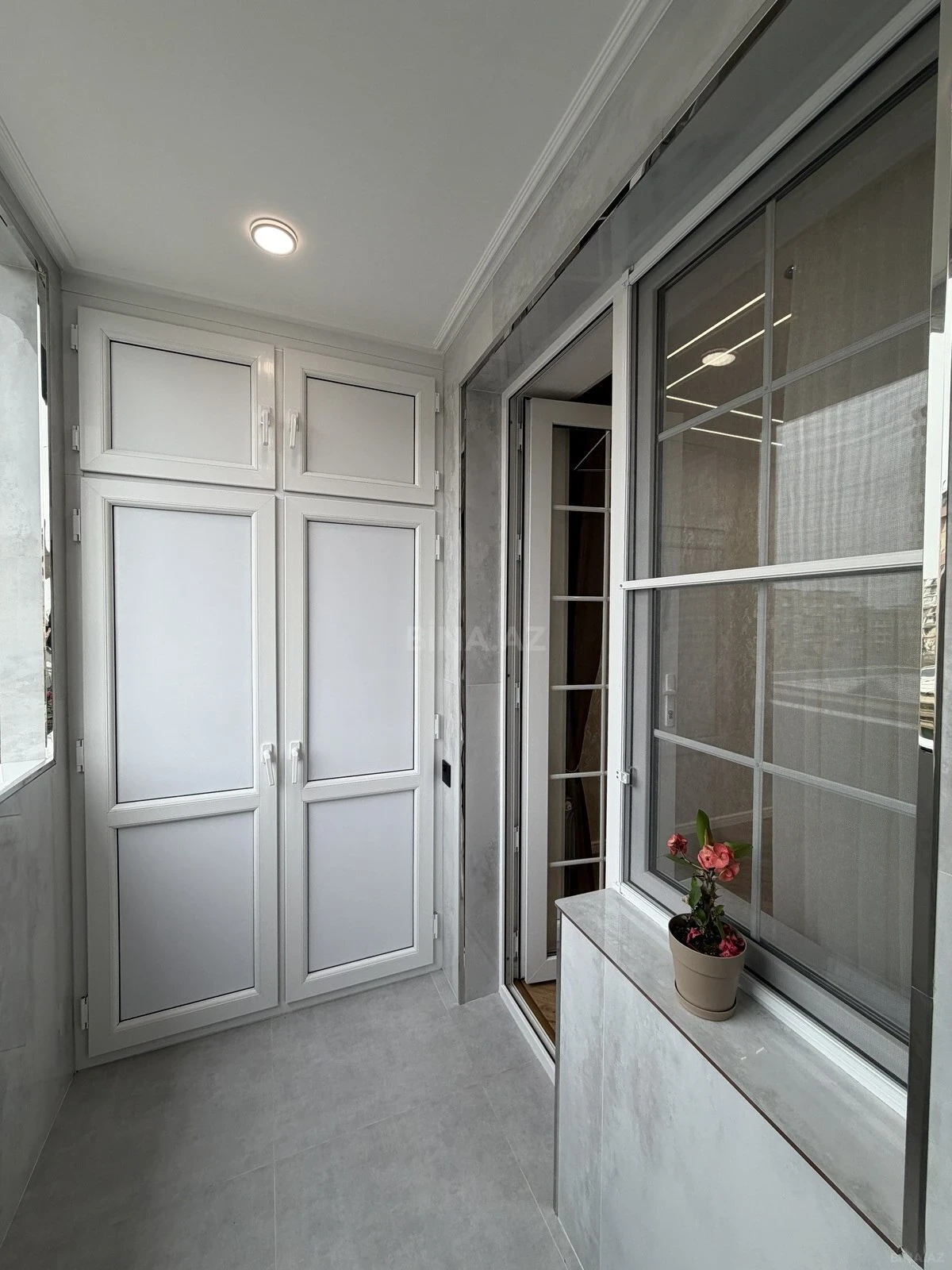 Satılır 3 otaqlı mənzil 74 m²