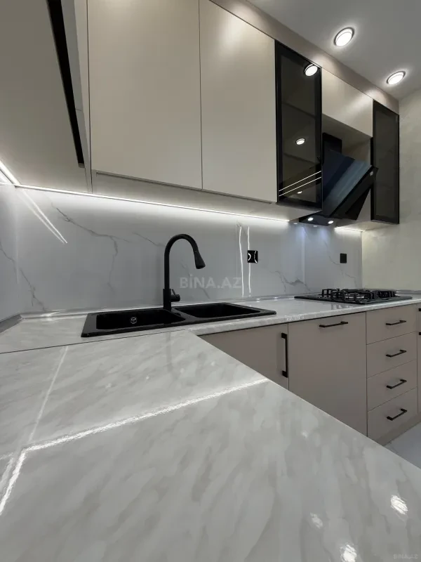 Satılır 3 otaqlı mənzil 74 m²