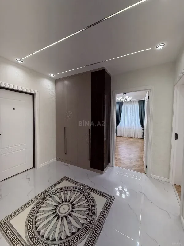 Satılır 3 otaqlı mənzil 74 m²