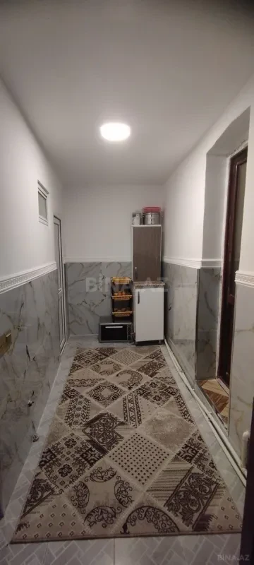 Satılır 6 otaqlı həyət evi 270 m²