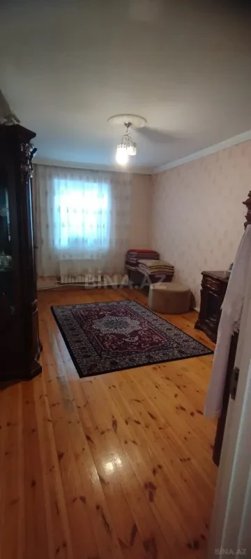 Satılır 6 otaqlı həyət evi 270 m²