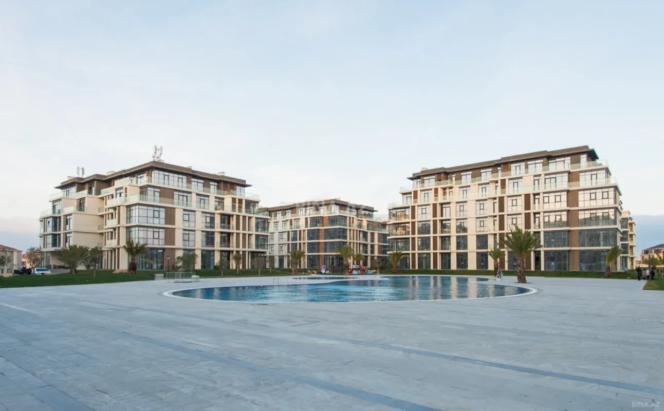Satılır 2 otaqlı mənzil 102 m²