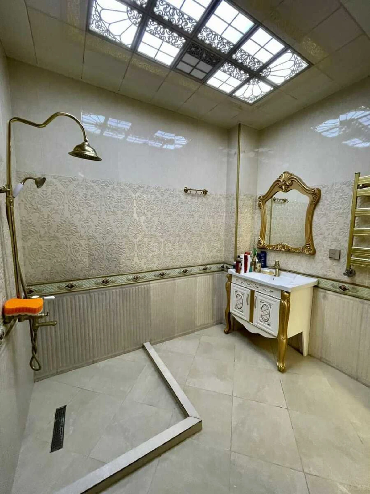Kirayə verilir 3 otaqlı mənzil 90 m²