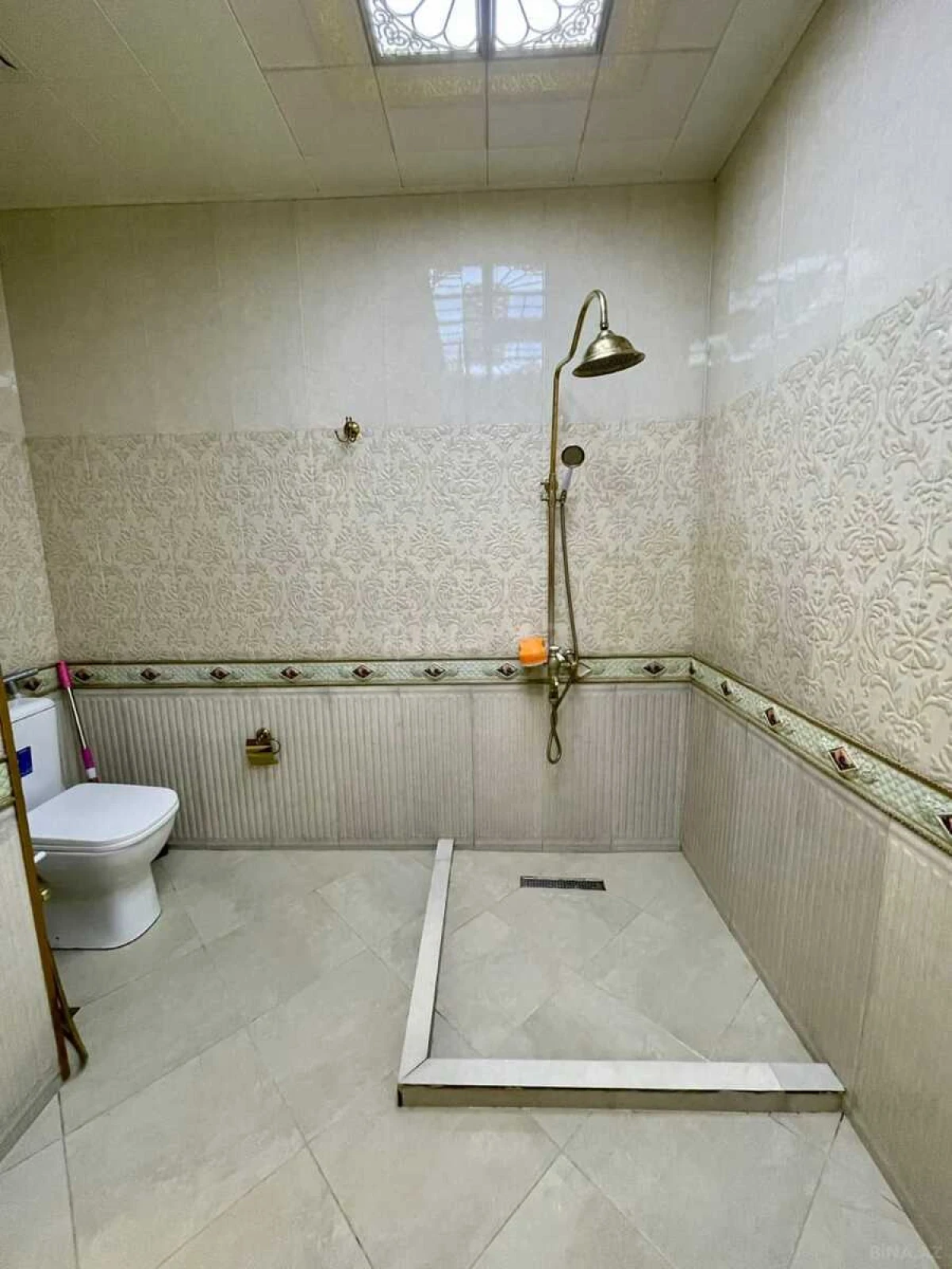 Kirayə verilir 3 otaqlı mənzil 90 m²