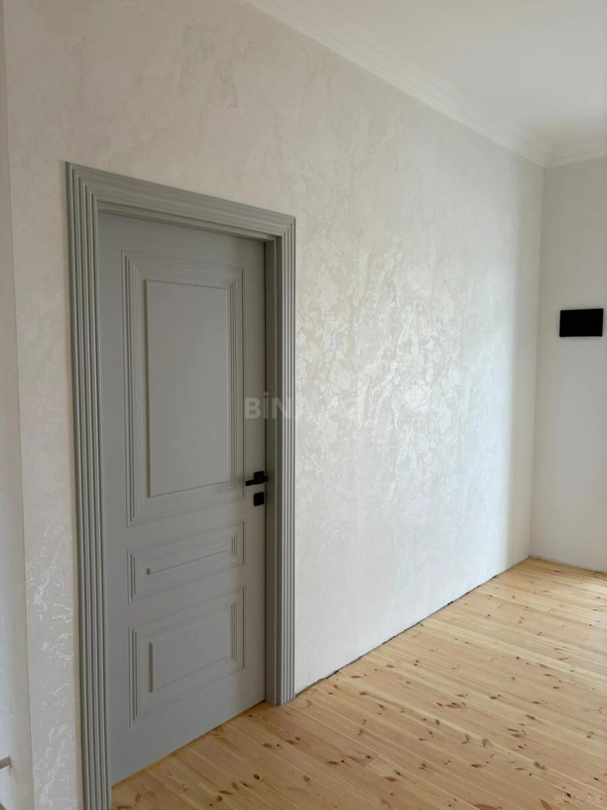 Satılır 4 otaqlı həyət evi 136 m²