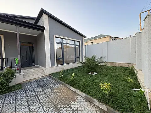Satılır 4 otaqlı həyət evi 136 m²