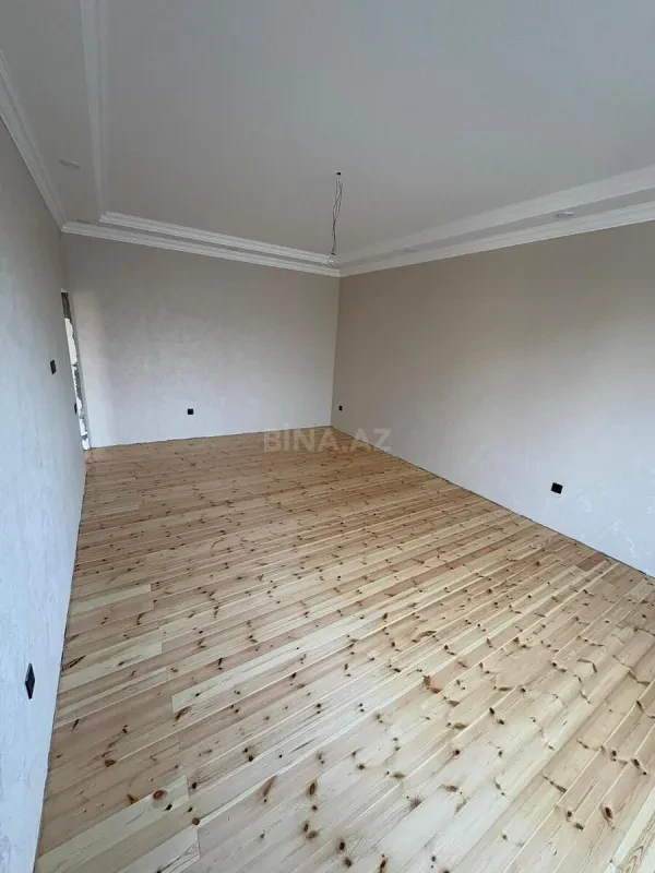 Satılır 4 otaqlı həyət evi 136 m²