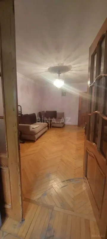 Satılır 2 otaqlı mənzil 33 m²