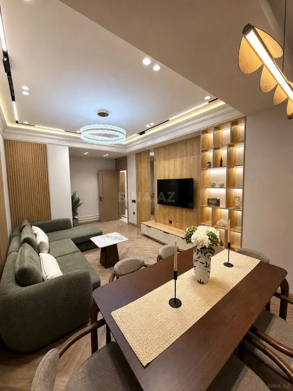 Satılır 2 otaqlı mənzil 83 m²