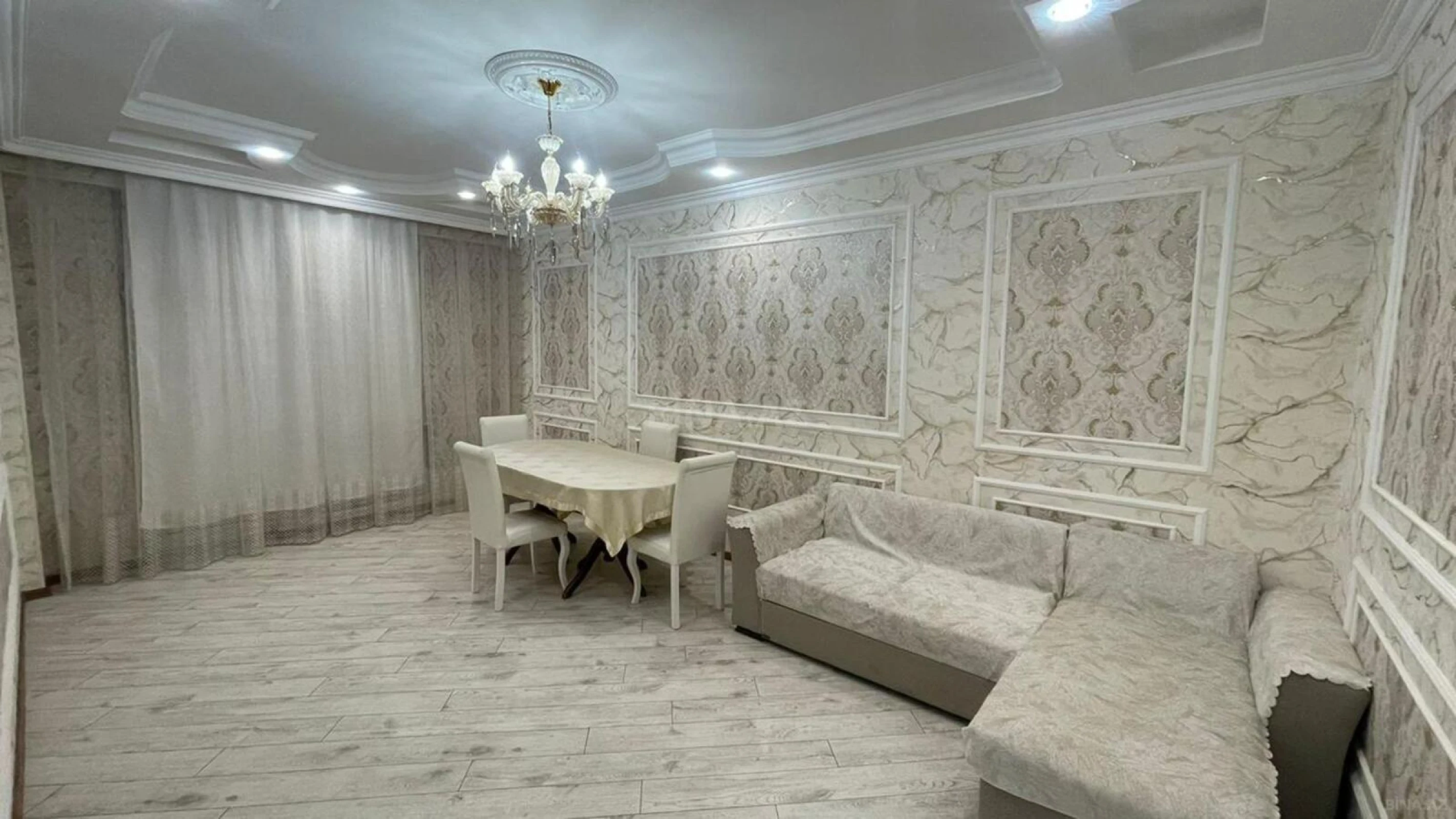 Satılır 2 otaqlı mənzil 65 m²