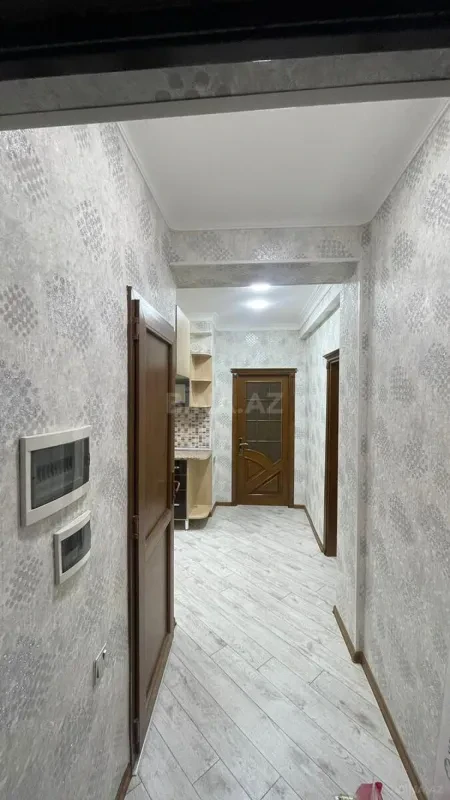 Satılır 2 otaqlı mənzil 65 m²