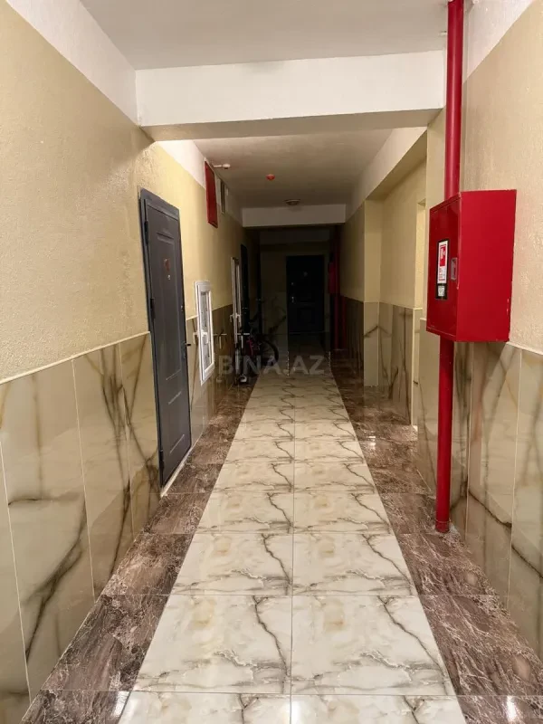 Satılır 3 otaqlı mənzil 98 m²