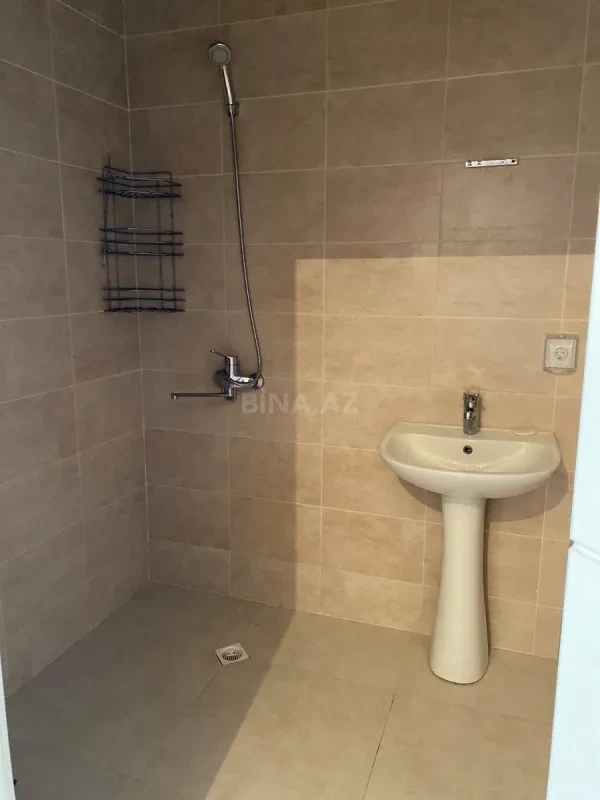Kirayə verilir 3 otaqlı mənzil 95 m²