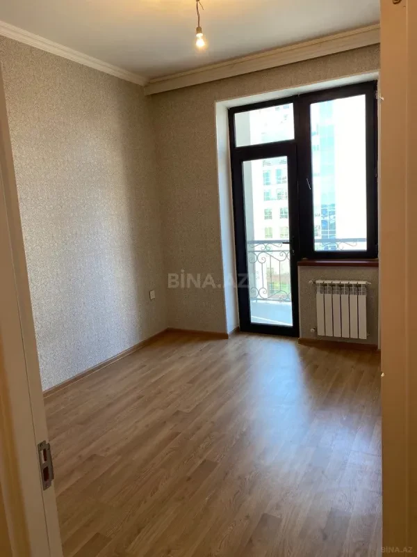 Kirayə verilir 3 otaqlı mənzil 95 m²
