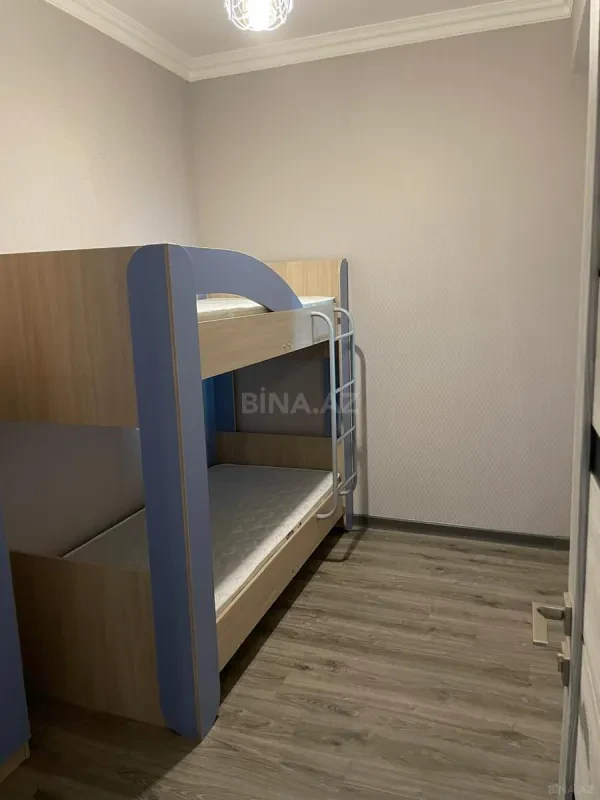 Kirayə verilir 3 otaqlı mənzil 100 m²