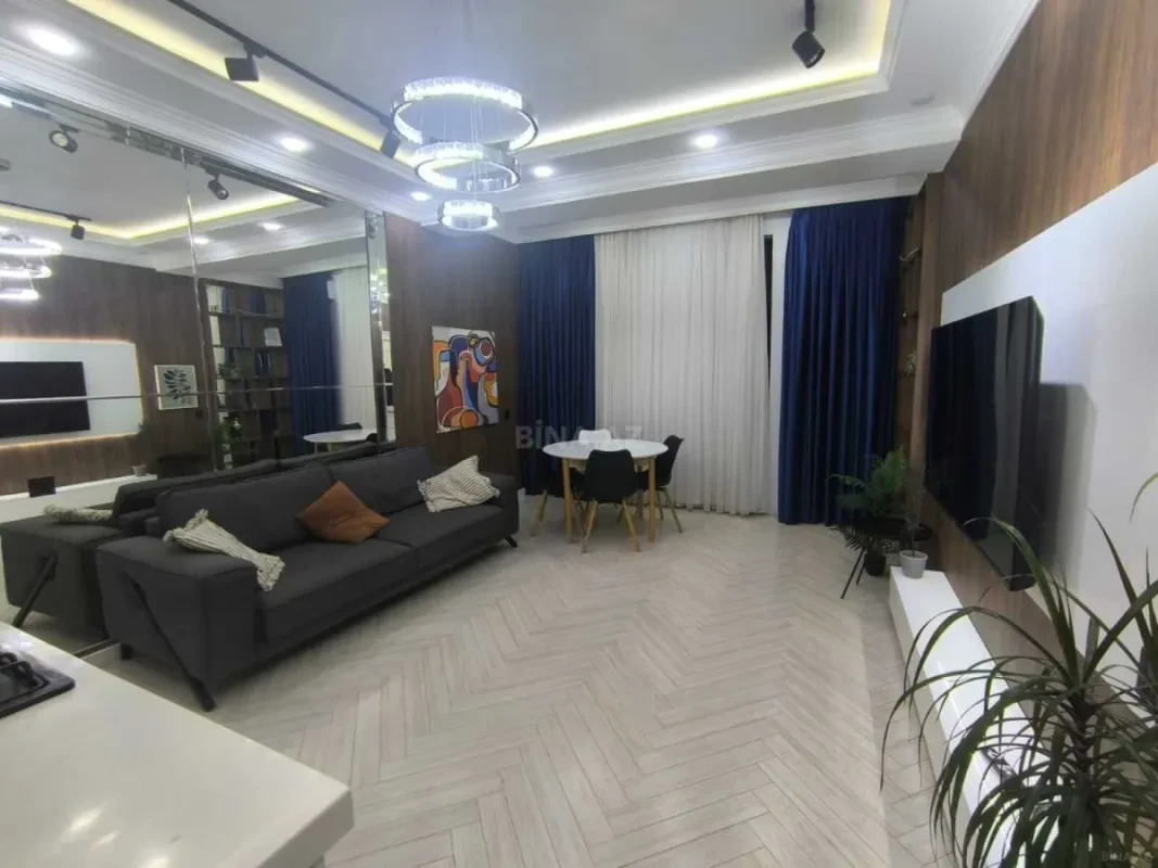 Kirayə verilir 3 otaqlı mənzil 79 m²