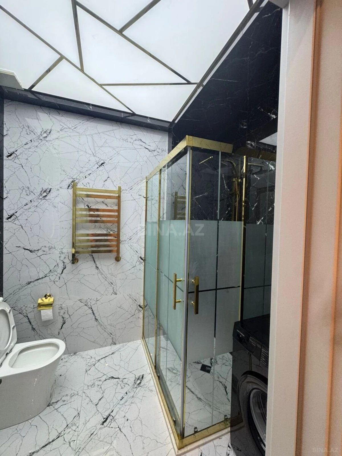Satılır 2 otaqlı mənzil 58 m²