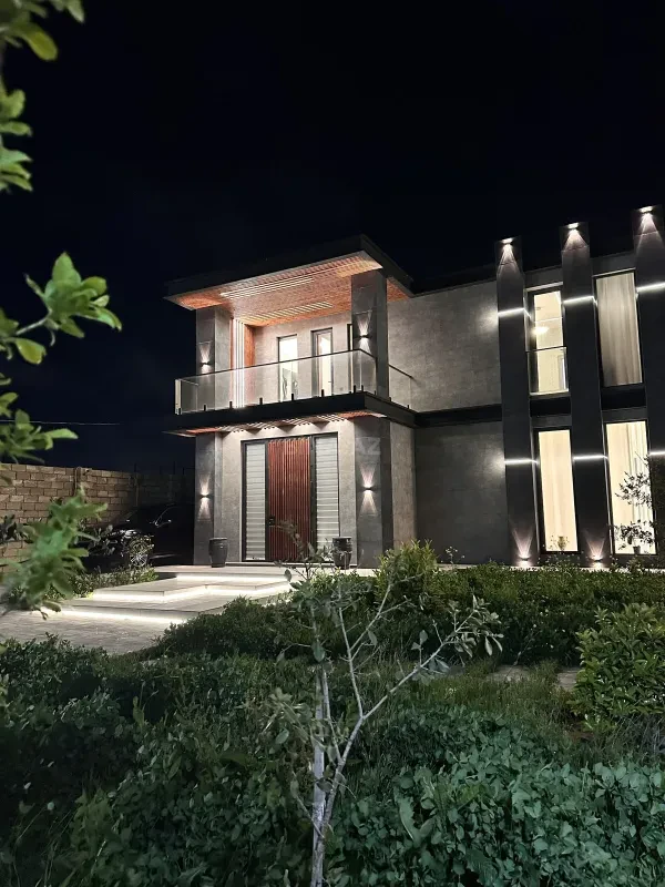 Satılır 6 otaqlı həyət evi 300 m²