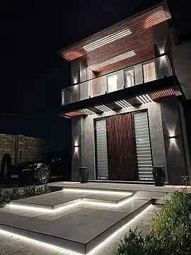 Satılır 6 otaqlı həyət evi 300 m²