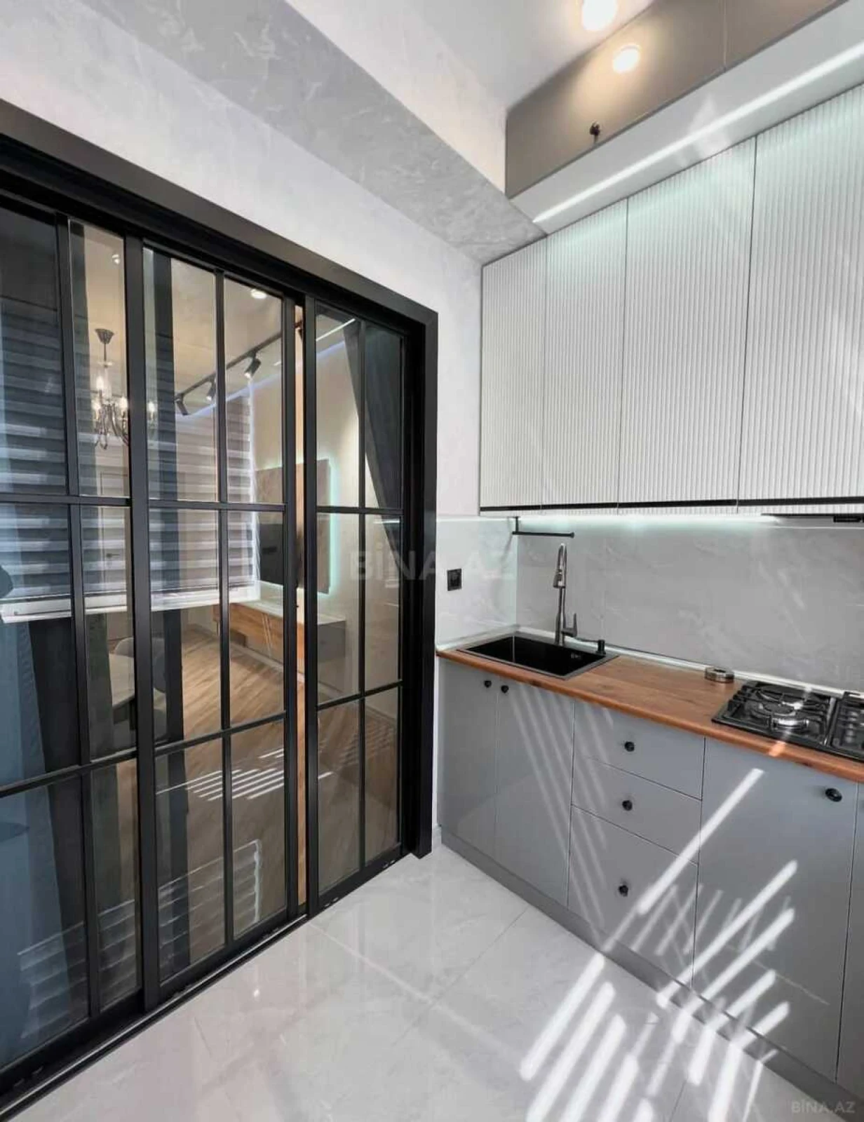 Kirayə verilir 2 otaqlı mənzil 55 m²