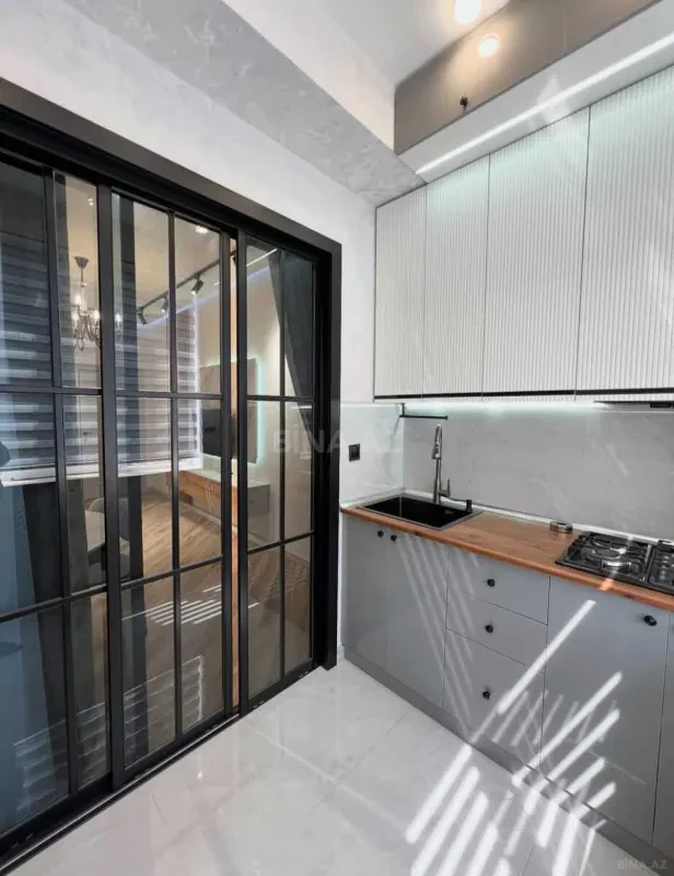 Kirayə verilir 2 otaqlı mənzil 55 m²