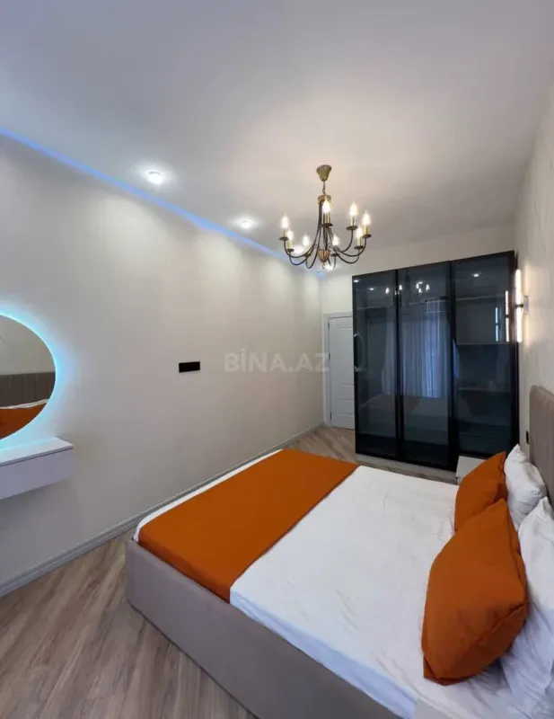 Kirayə verilir 2 otaqlı mənzil 55 m²