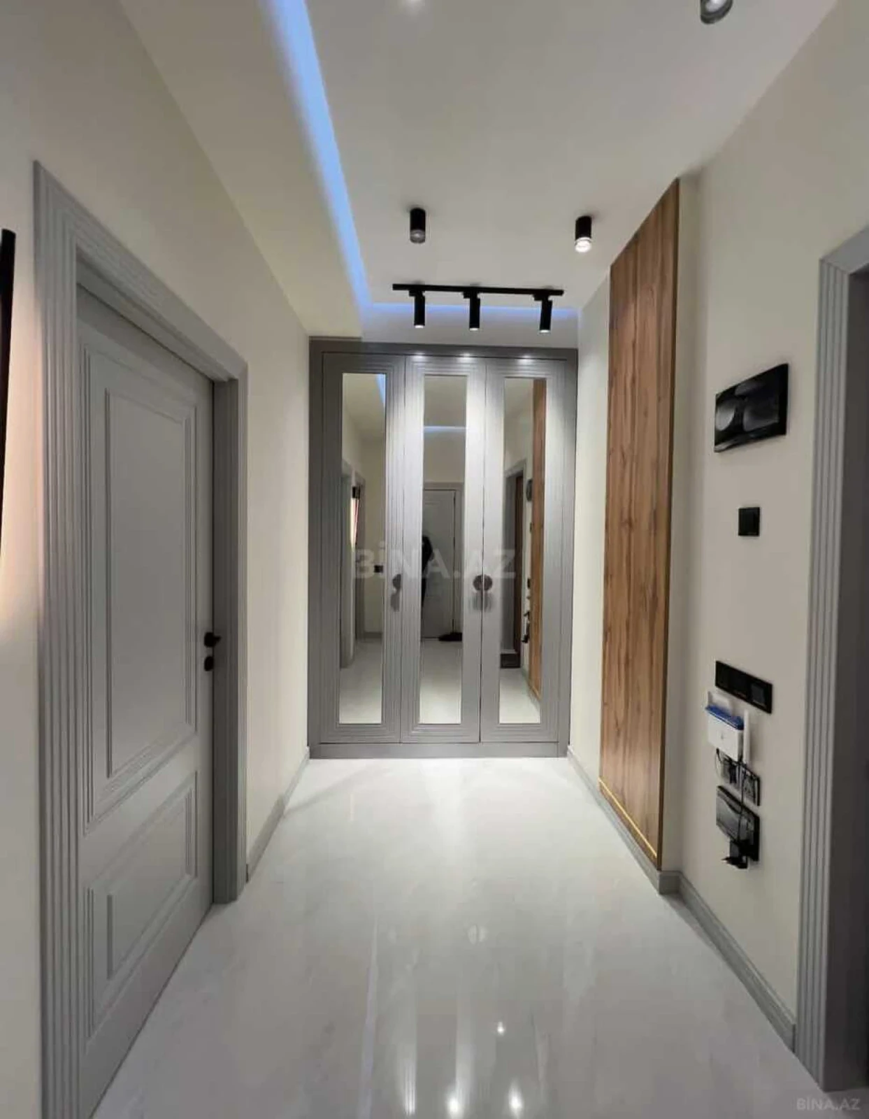 Kirayə verilir 2 otaqlı mənzil 55 m²