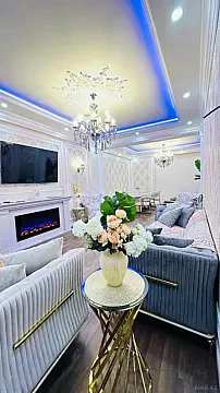Satılır 3 otaqlı mənzil 165 m²