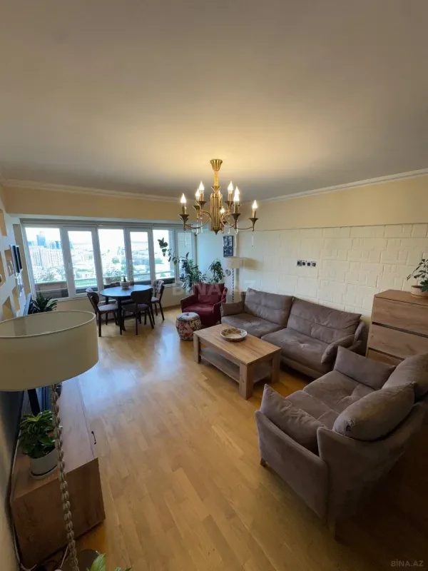 Kirayə verilir 3 otaqlı mənzil 90 m²