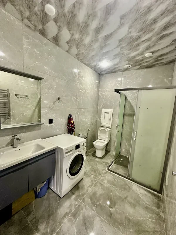 Kirayə verilir 2 otaqlı mənzil 66 m²